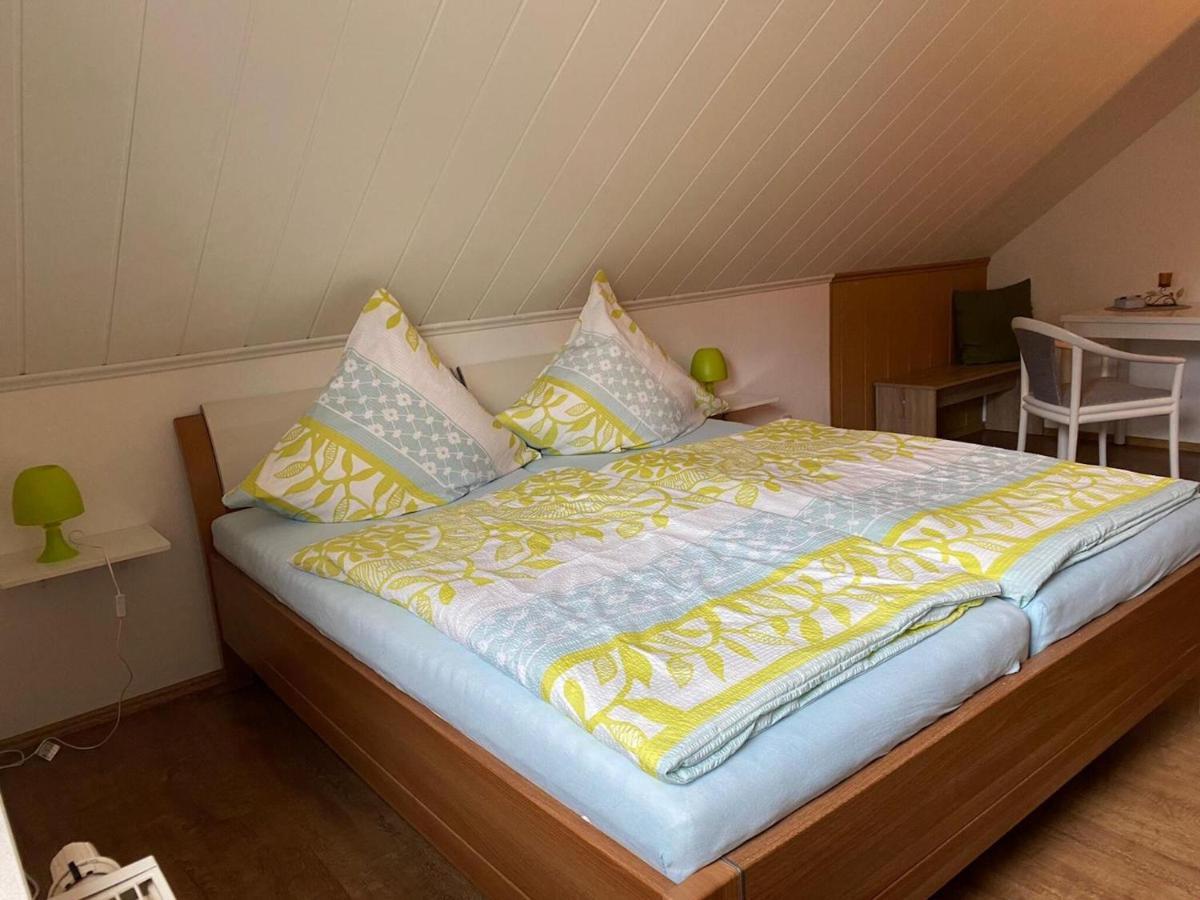 Nieheim Cozy Apartment In Merlsheim With Garden מראה חיצוני תמונה